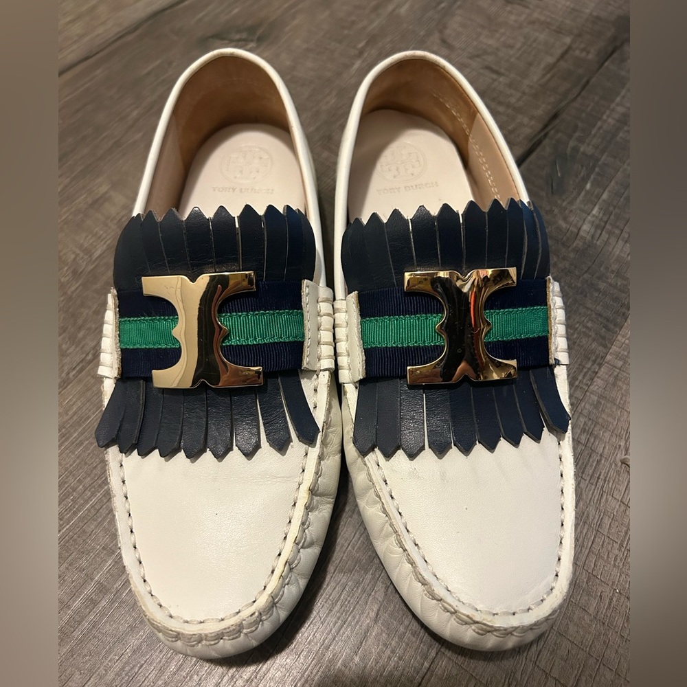 Tory Burch leather loafers size 6